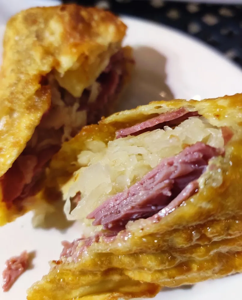 Reuben Egg Roll